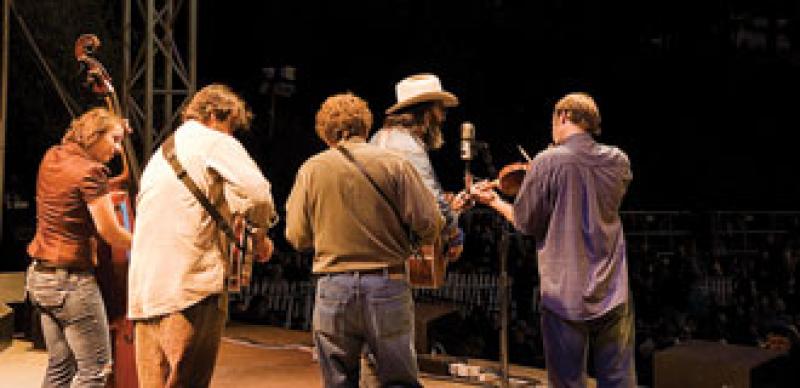 330x160-steveearlband.jpg
