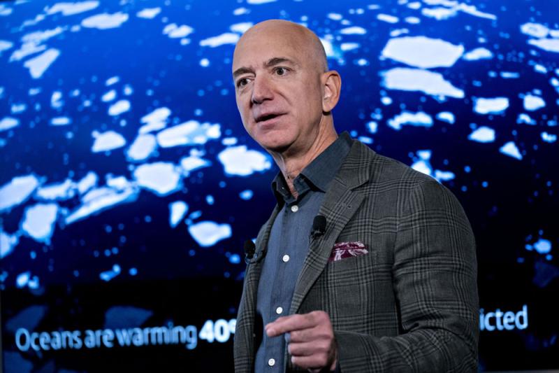 Jeff Bezos (Andrew Harrer/Bloomberg)