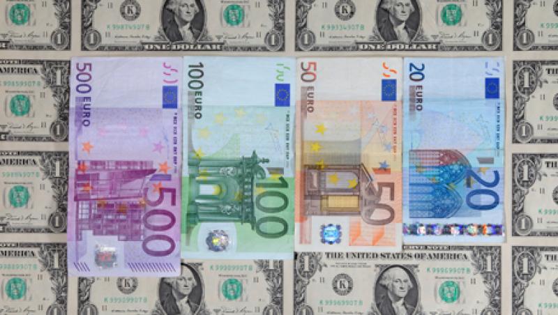 big-banks-currency-large.jpg
