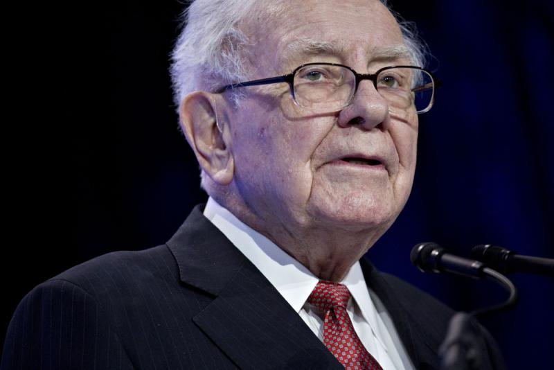 Warren Buffett (Andrew Harrer/Bloomberg)