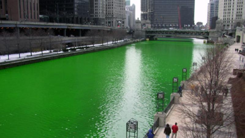 chicago-river-large.jpg