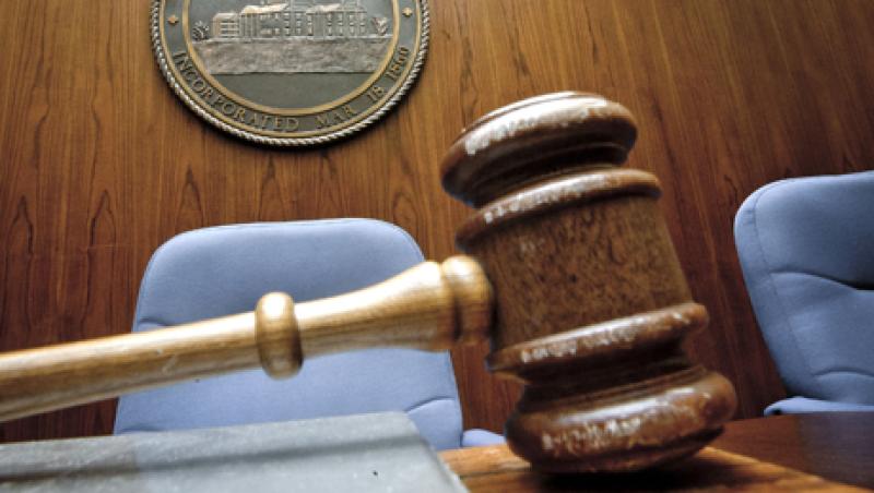 gavel-large.jpg