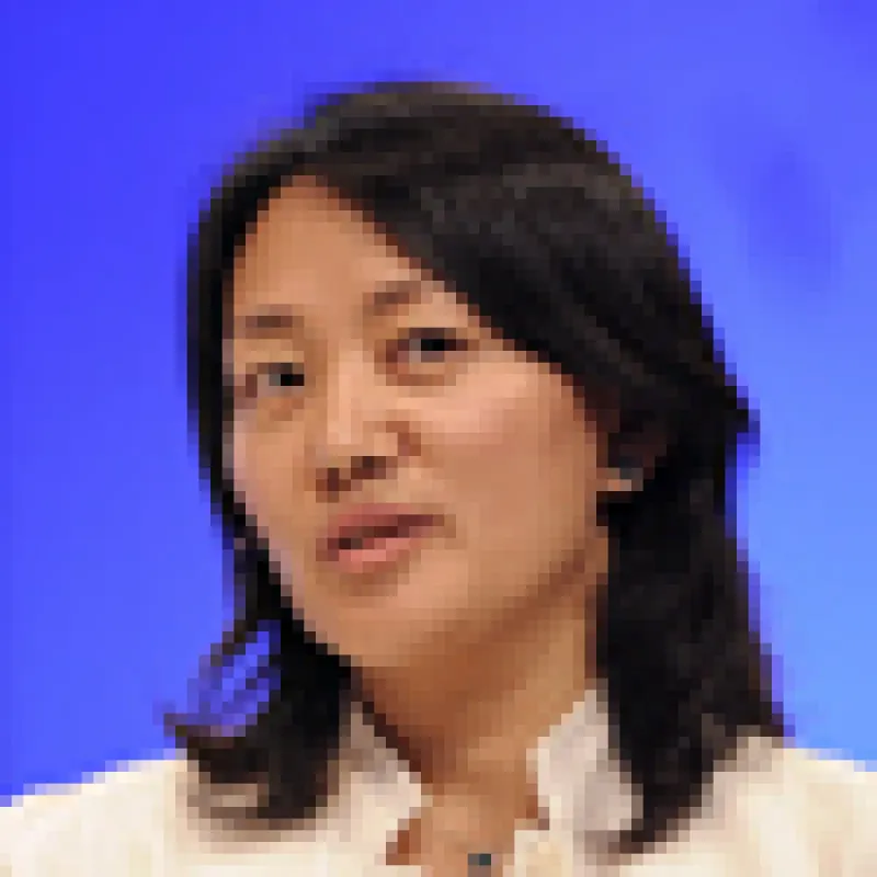 rosalyn-zhang-thumb.jpg